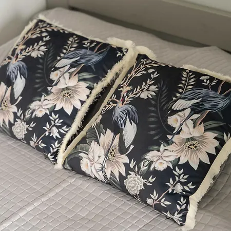 Lägenhet Cozy And Modern Loft Next To The Old Town